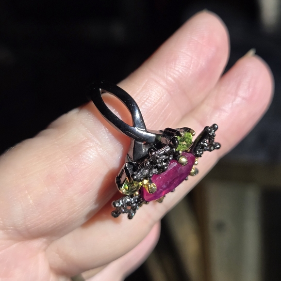 6k Ruby & Peridot sterling rhodium & gold 🕸 web ring sz8 - Picture 4 of 9